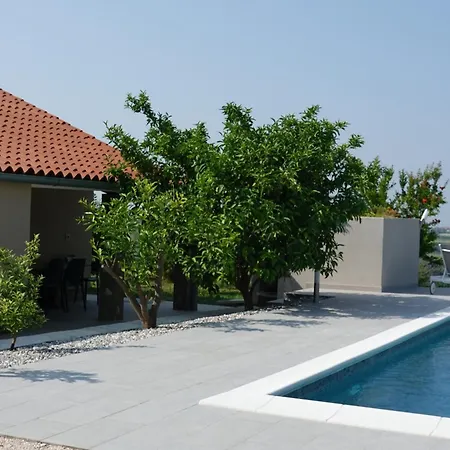 Sofia Tatil Evi Buje
